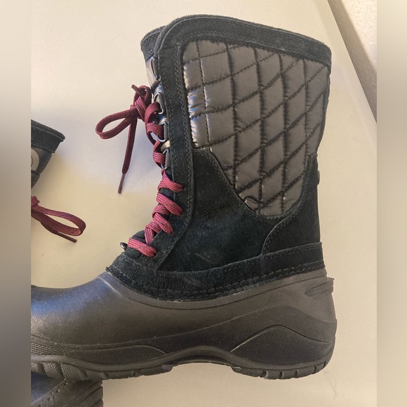 The North Face Black Thermoball Utility Mid Winter Waterproof Boots - Picture 5 of 8